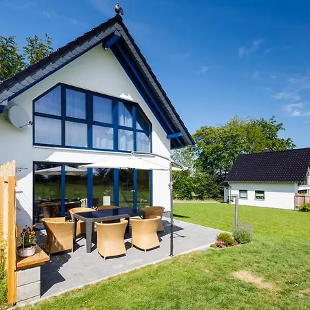 Graues Haus-3